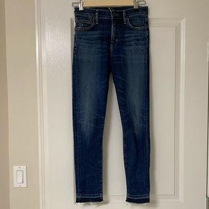 Citizens of Humanity rocket crop denim jean. Size 24. Brand new without tags.
